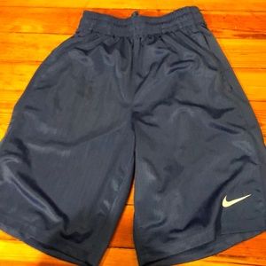 Nike men’s Dri-fit athletic shorts size medium